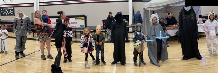 costume judging